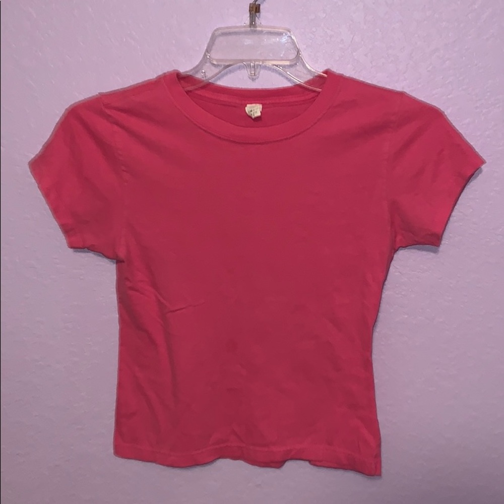 pink shirt